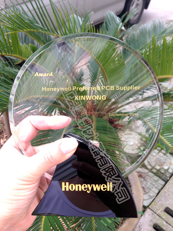 水晶獎(jiǎng)牌99