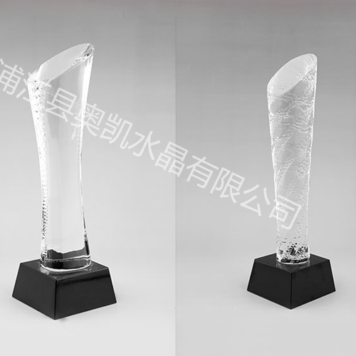 水晶獎(jiǎng)牌137