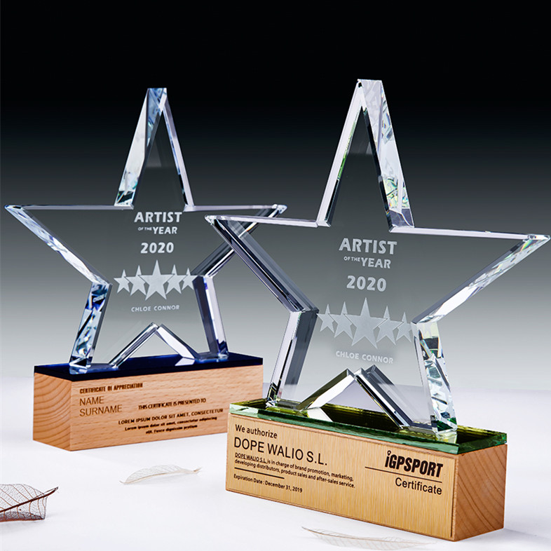 水晶獎(jiǎng)杯